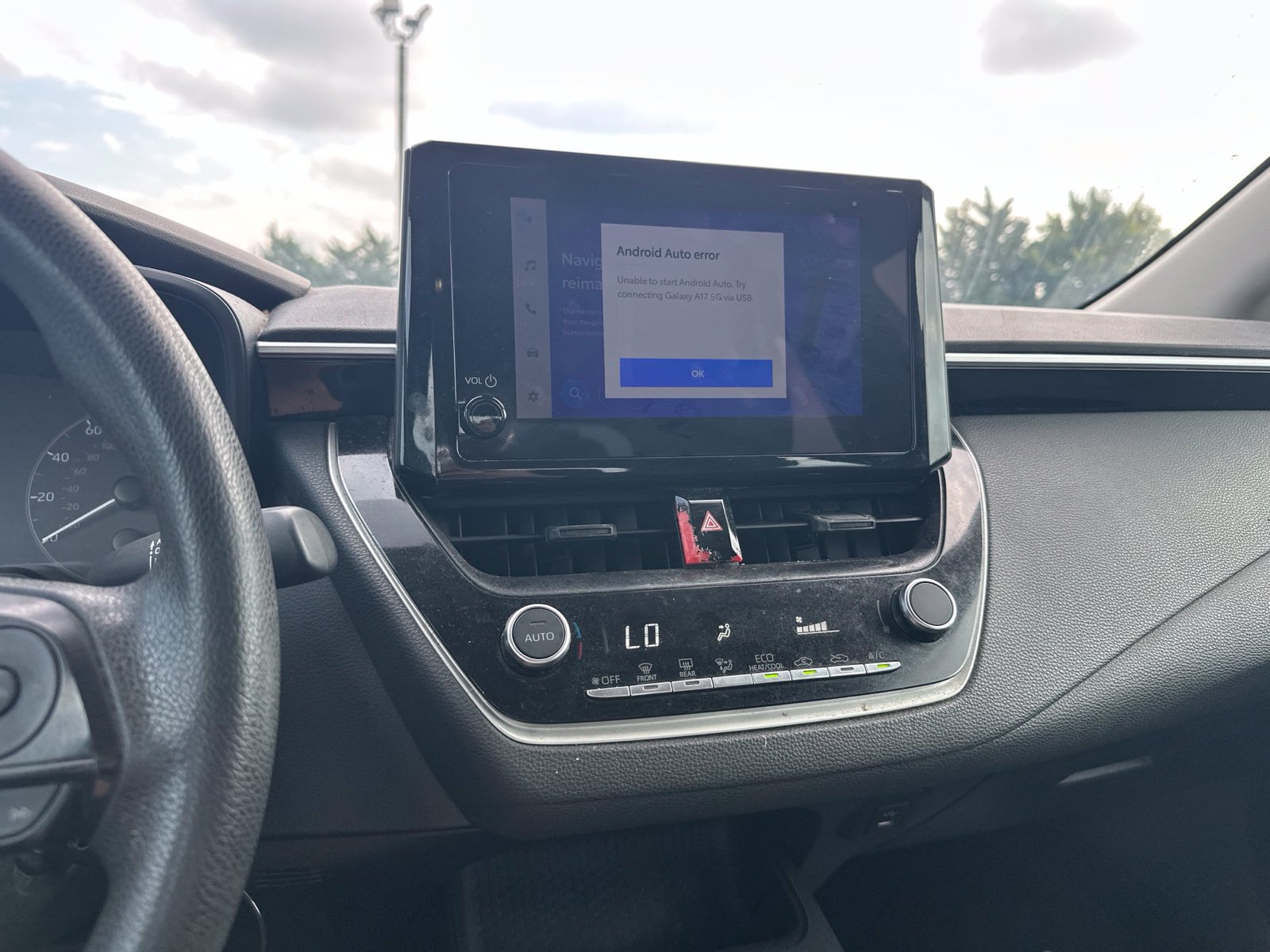 Used 2024 Toyota Corolla LE FWD image 10