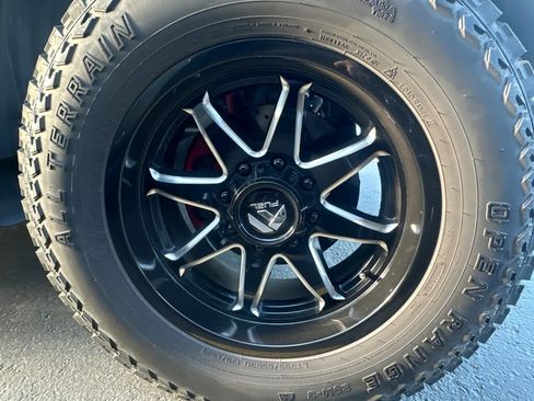 Used 2017 RAM 2500 Laramie w/ Convenience Group AWD/4WD image 10
