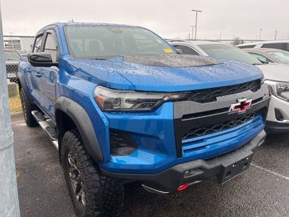 Used 2024 Chevrolet Colorado ZR2 w/ Technology Package
