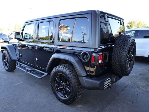 Used 2019 Jeep Wrangler Unlimited Sport AWD/4WD image 7