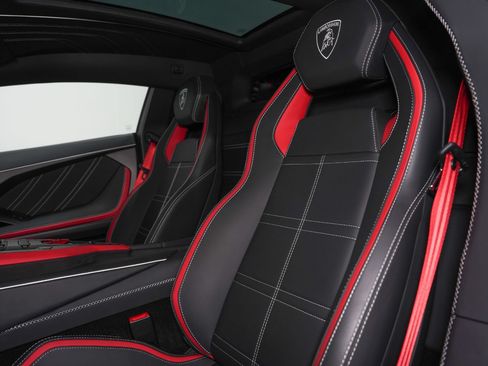 Used 2022 Lamborghini Aventador Countach AWD/4WD image 44
