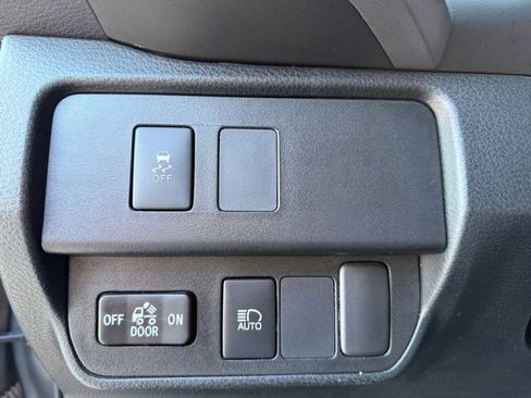 Used 2021 Toyota Tacoma SR5 image 6