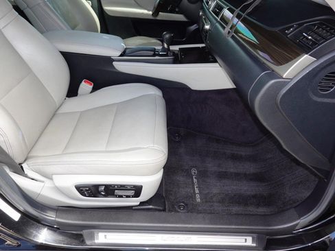 Used 2013 Lexus GS 350 w/ Luxury Pkg RWD image 23