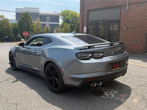 Used 2019 Chevrolet Camaro SS RWD image 13