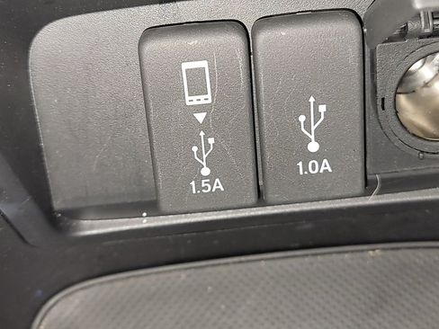 Used 2017 Honda CR-V EX-L image 23
