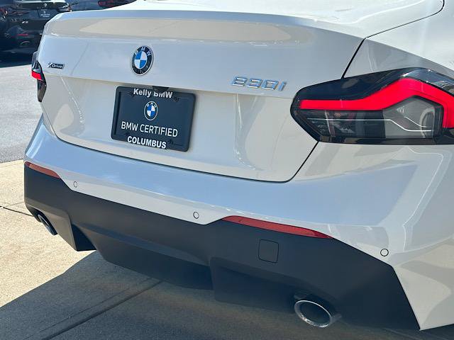 Used 2023 BMW 230i xDrive Coupe AWD/4WD image 12