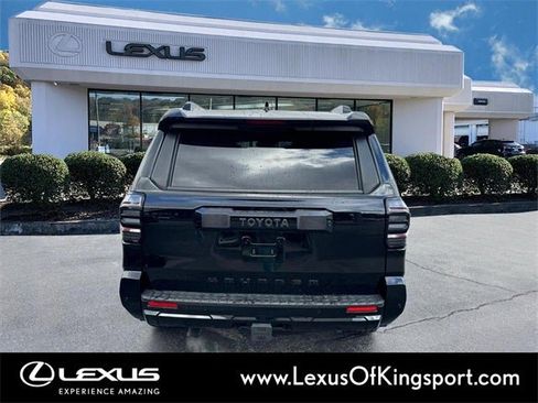 Used 2025 Toyota 4Runner TRD Sport Premium image 4