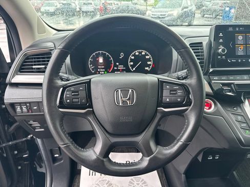 Used 2025 Honda Odyssey EX-L image 12
