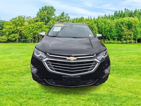 Used 2021 Chevrolet Equinox Premier AWD/4WD image 3