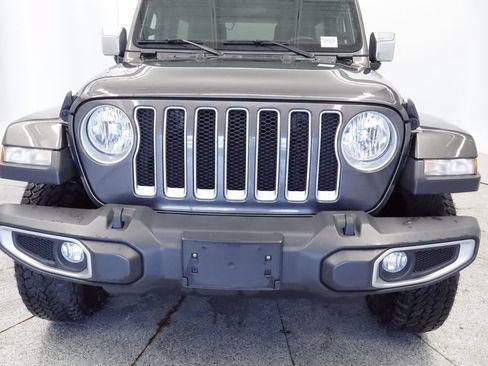 Certified 2019 Jeep Wrangler Unlimited Sahara AWD/4WD image 12