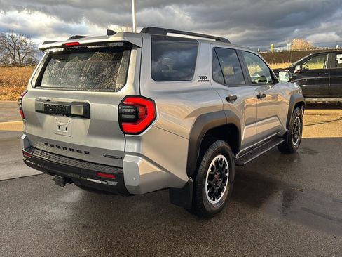 Used 2025 Toyota 4Runner TRD Off-Road Premium image 7