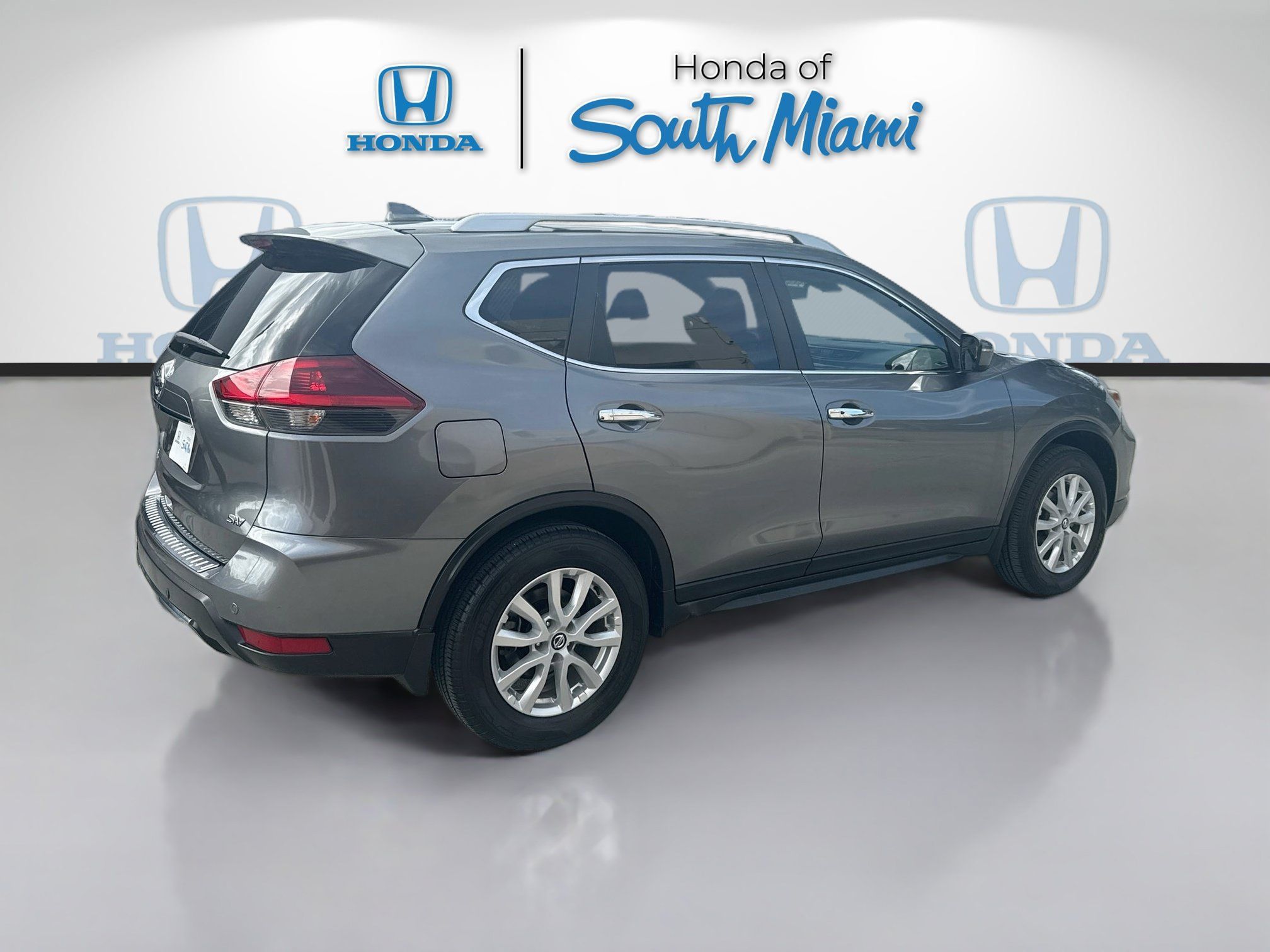 Used 2020 Nissan Rogue SV FWD image 7