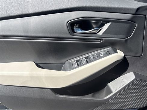 New 2025 Honda Accord SE image 32