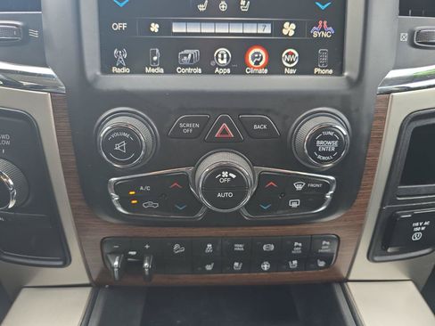 Used 2017 RAM 2500 Laramie AWD/4WD image 18