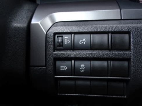 Used 2025 Toyota Tacoma SR5 image 41