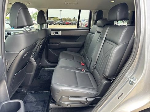 Used 2026 Hyundai Santa Fe SEL AWD/4WD image 18