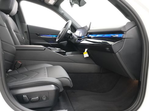 Used 2025 BMW i5 M60 w/ Premium Package AWD/4WD image 42
