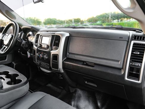 Used 2016 RAM 3500 SLT w/ Cold Weather Group image 14