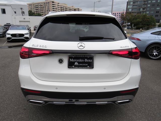 Used 2026 Mercedes-Benz GLC 300 4MATIC image 3