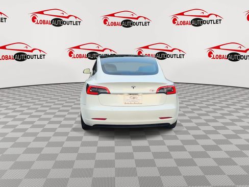 Used 2020 Tesla Model 3 Standard Range RWD image 7