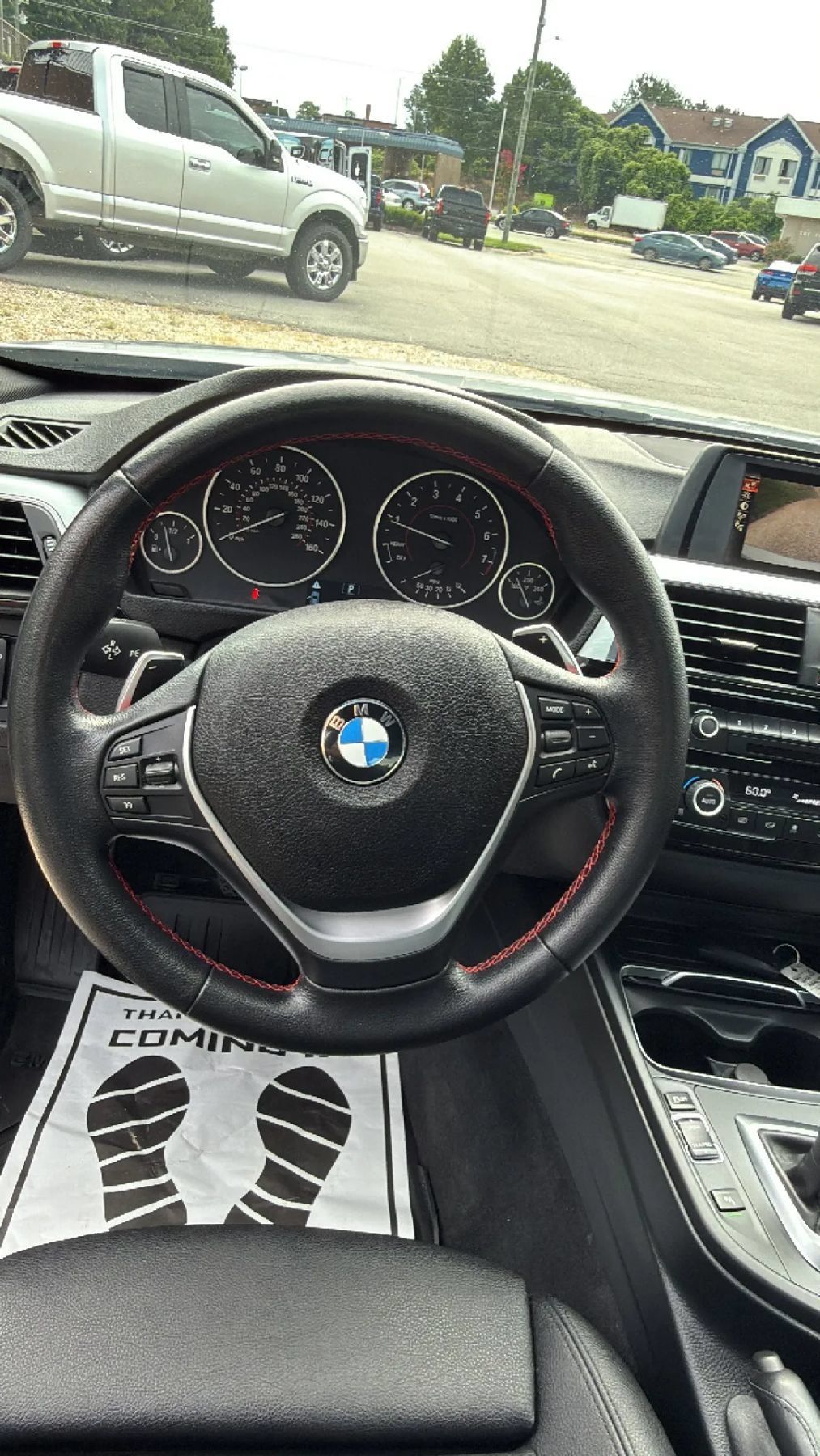 Used 2016 BMW 328i Sedan RWD image 17