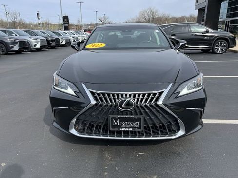 Used 2022 Lexus ES 350 w/ Premium Package image 7