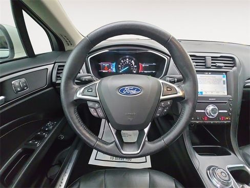 Used 2019 Ford Fusion Energi Titanium image 12