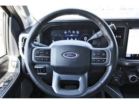 Used 2025 Ford F350 Lariat AWD/4WD image 14