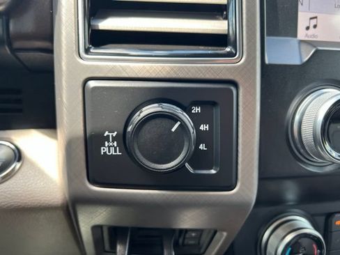 Used 2019 Ford F250 Limited w/ FX4 Off-Road Package AWD/4WD image 30
