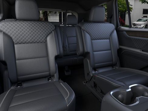 New 2026 GMC Acadia Denali w/ Super Cruise Package image 19