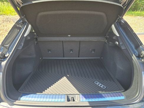 New 2026 Audi Q3 quattro 2.0T AWD/4WD image 11