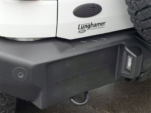 Used 2023 Ford Bronco Wildtrak image 34