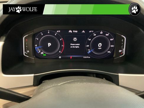 Used 2023 Volkswagen Atlas SE image 14