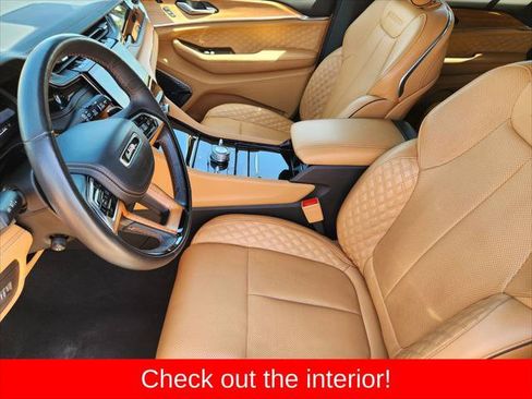 Certified 2024 Jeep Grand Cherokee Summit AWD/4WD image 23