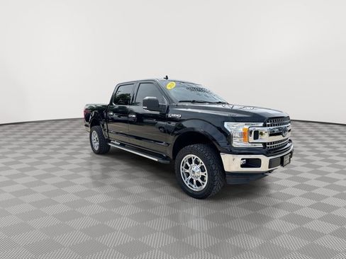 Used 2020 Ford F150 XLT w/ Equipment Group 302A Luxury AWD/4WD image 2