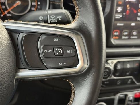 Certified 2021 Jeep Gladiator Overland image 21