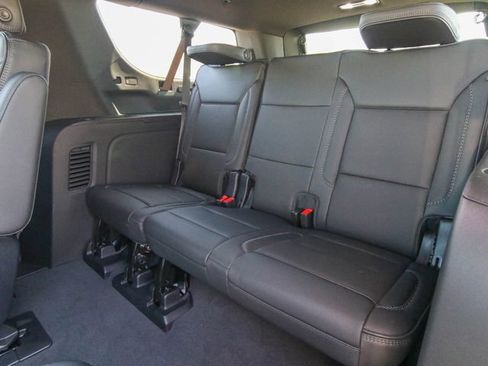 New 2026 GMC Yukon XL Denali w/ Denali Reserve Package AWD/4WD image 29