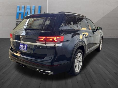 Used 2023 Volkswagen Atlas SE w/ Panoramic Sunroof Package AWD/4WD image 6