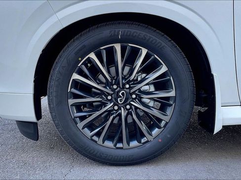 New 2026 INFINITI QX80 Autograph w/ Premium Cargo Package image 13