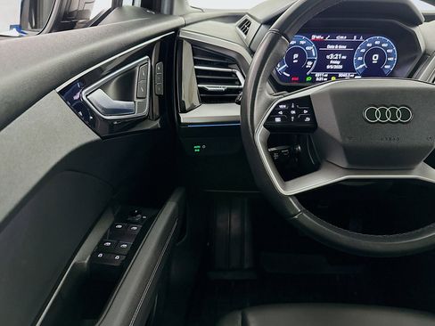 Used 2024 Audi Q4 e-tron Premium Plus w/ Premium Plus image 10