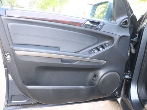 Used 2011 Mercedes-Benz ML 350 2WD image 19