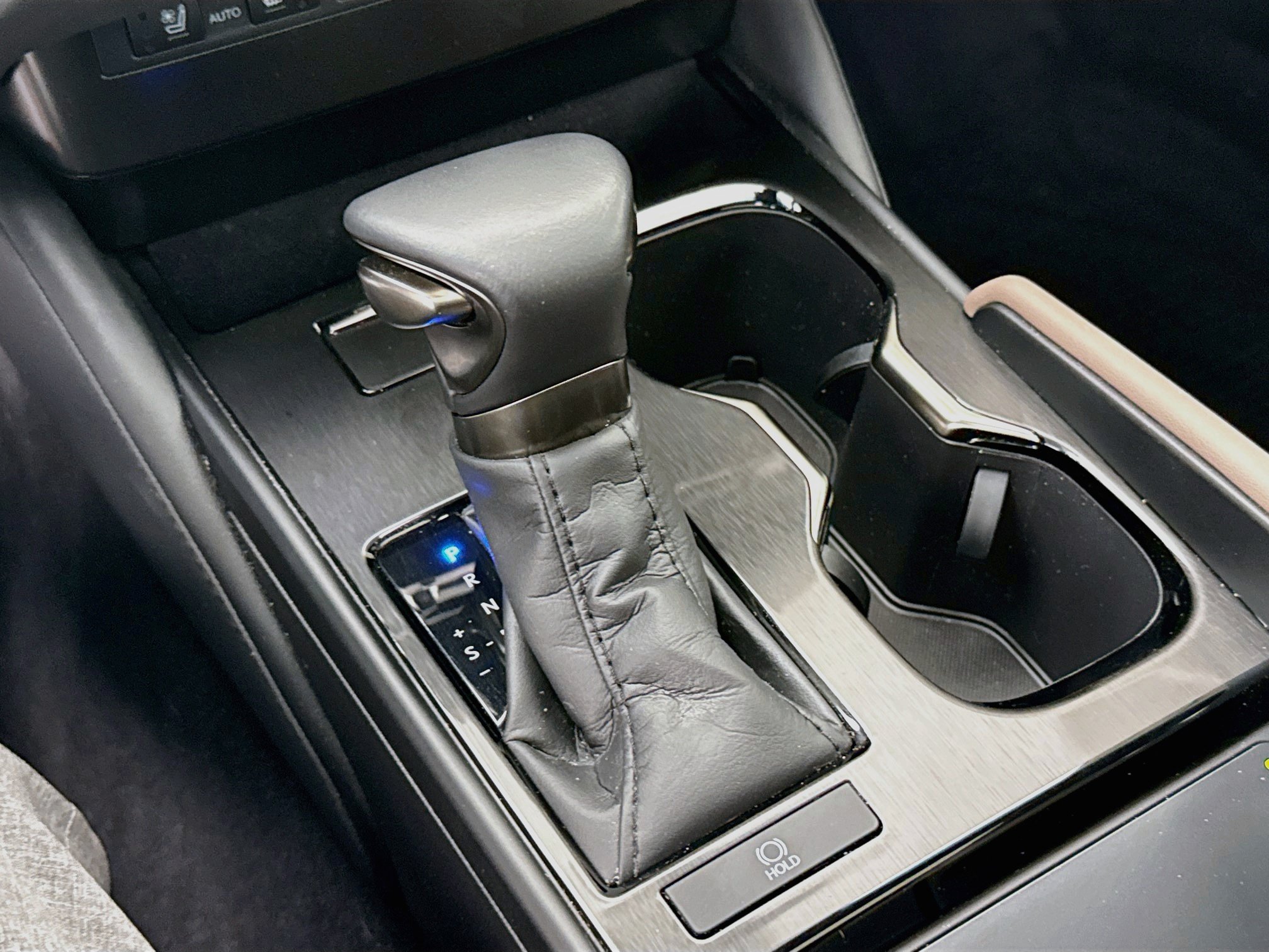 Used 2024 Lexus ES 350 w/ Premium Package FWD image 19