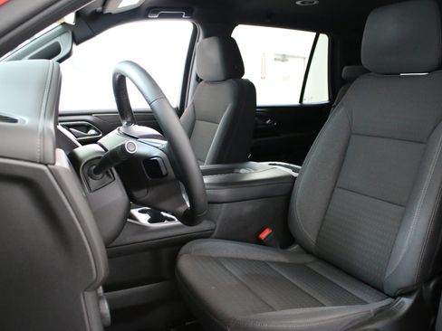 Used 2024 Chevrolet Tahoe LS AWD/4WD image 24