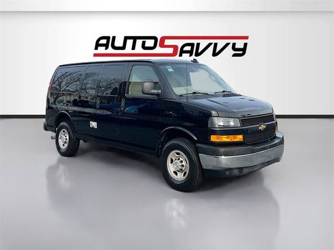 Used 2024 Chevrolet Express 2500 w/ Driver Convenience Package image 1