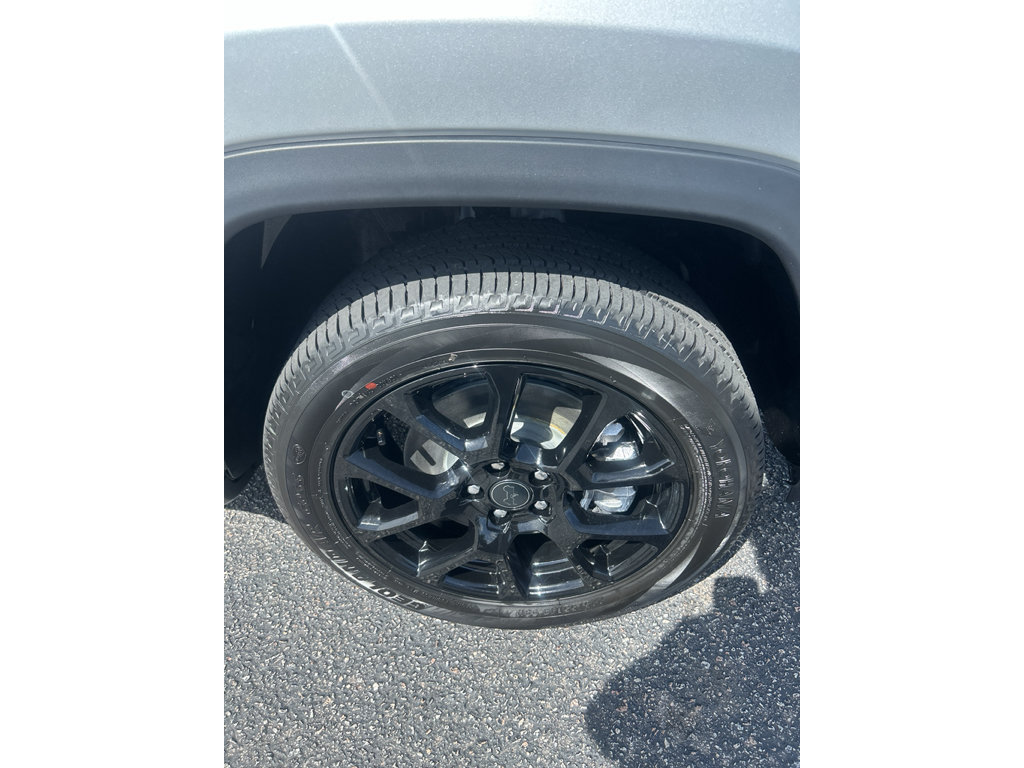 New 2026 Jeep Compass Latitude AWD/4WD image 2