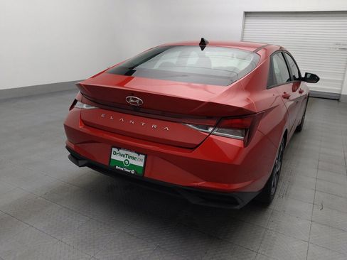 Used 2023 Hyundai Elantra SEL w/ Convenience Package FWD image 7