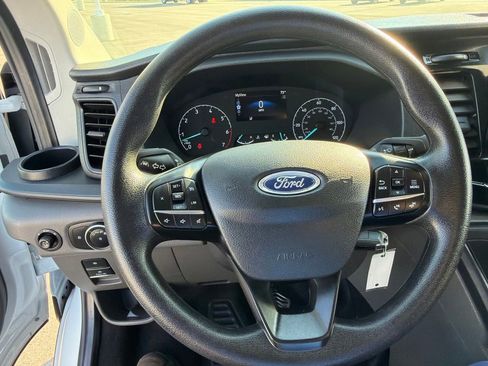 Used 2024 Ford Transit 350 XLT RWD image 19