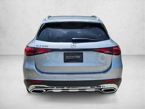 Certified 2026 Mercedes-Benz GLC 300 image 7
