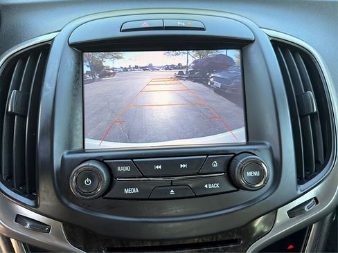 Used 2016 Buick LaCrosse Leather FWD image 23