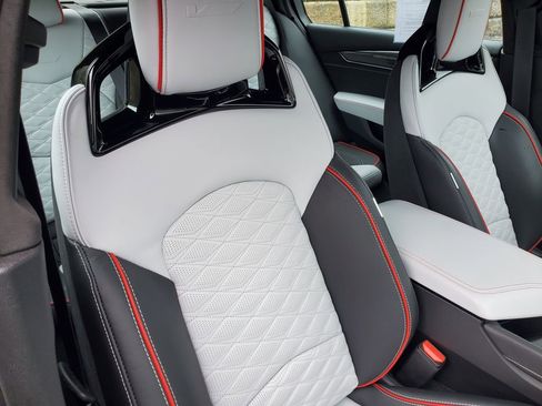 Certified 2023 Cadillac CT5 V Blackwing w/ Driver Assist Package image 37